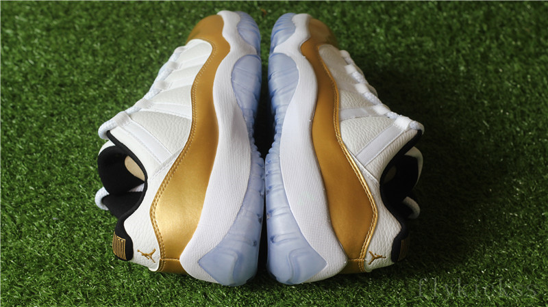 Air Jordan 11 Low Metallic Gold